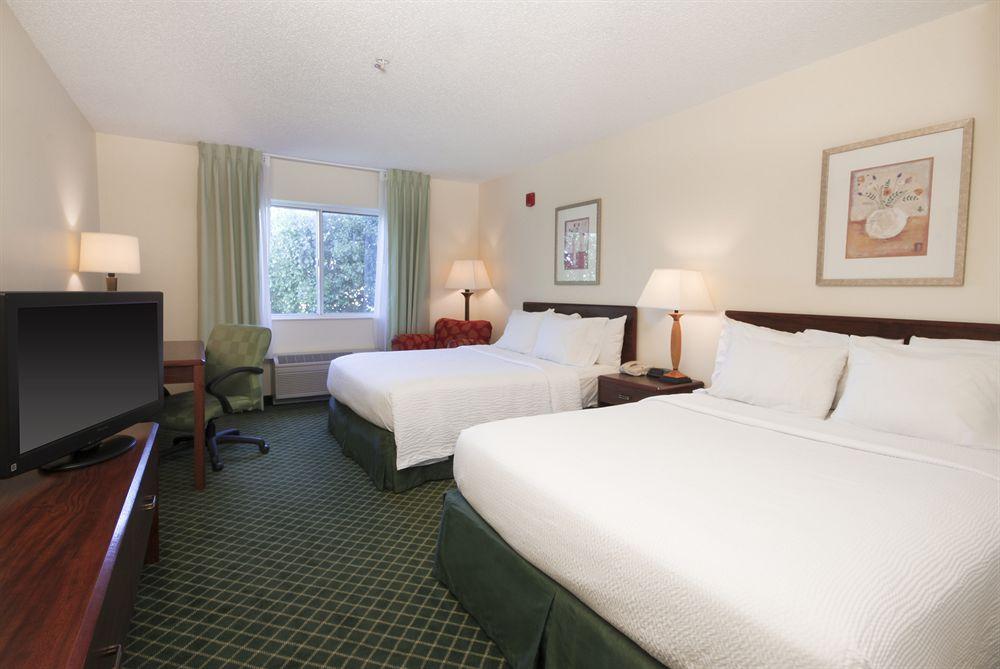 Fairfield Inn & Suites Beaumont Esterno foto