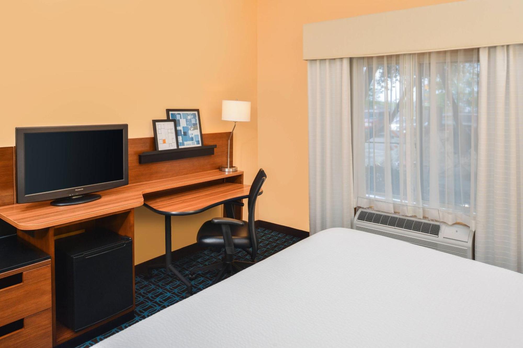 Fairfield Inn & Suites Beaumont Esterno foto